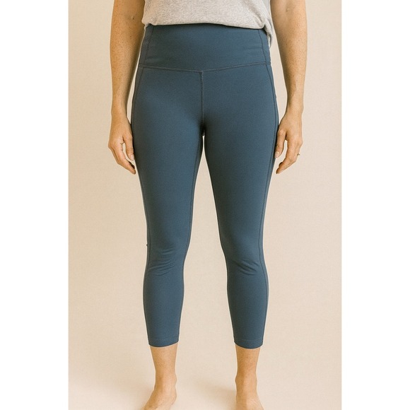 Old Navy Active Blue High Waisted Elevate Cropped Yoga Leggings Womens Large - Picture 1 of 4